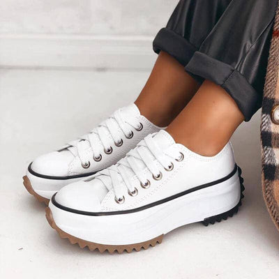 L'ateribélle Serene Plateau Sneaker